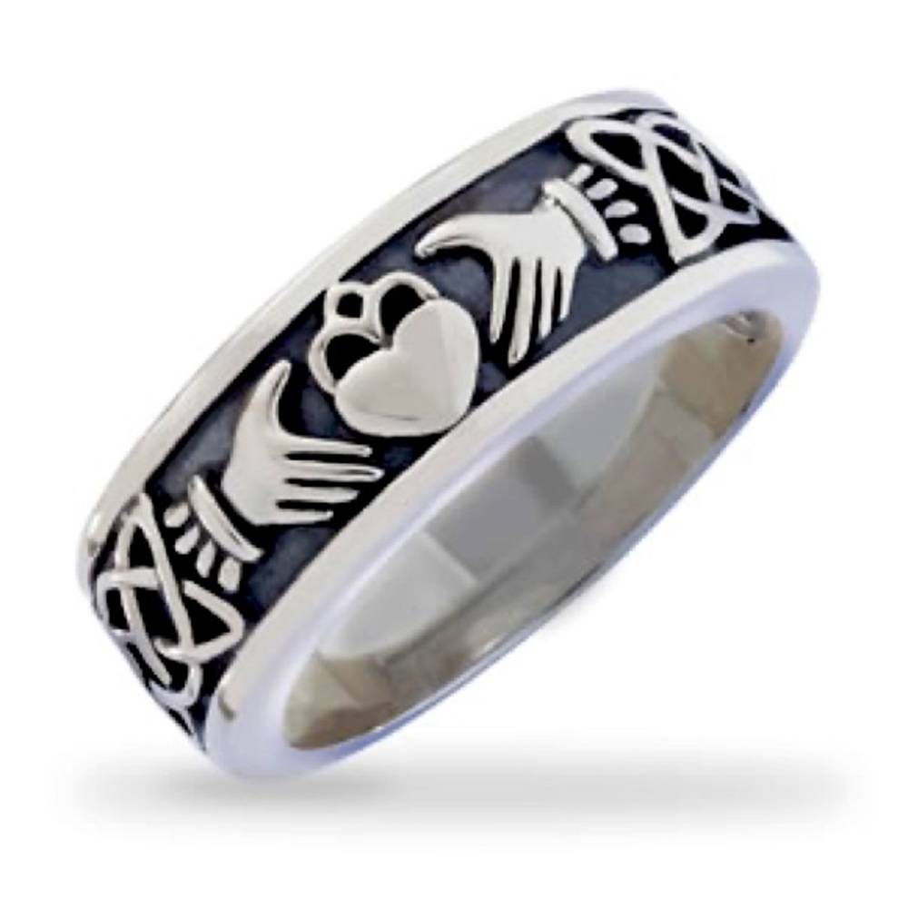 Men's Antiqued Claddagh Wedding Band size 12